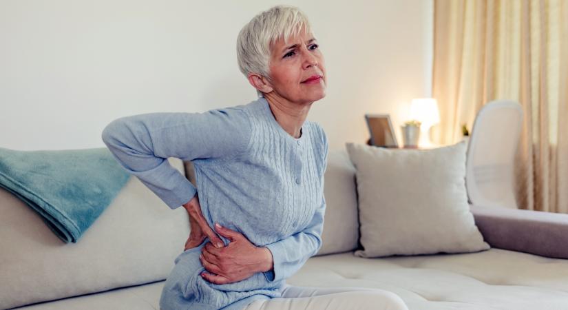 Csontritkulás első jelei: sokáig rejtve maradhat, de ez a 3 hétköznapi tünet árulkodik