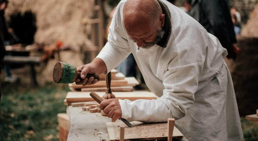Összefogással készül Lábatlan saját Betleheme