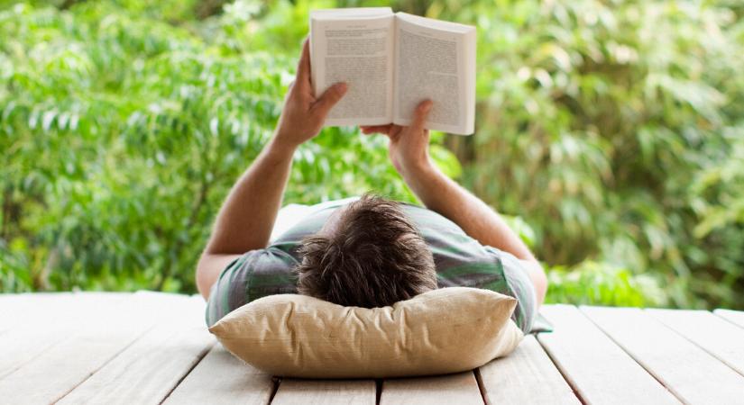 Miért nincs sok felnőttnek közeli barátja? A válasz gyakran a gyerekkorban keresendő