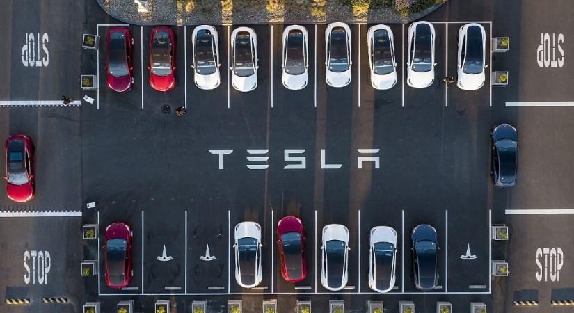 Olcsóbb, kisebb Tesla jöhet – új kompakt SUV-ról szólnak a hírek