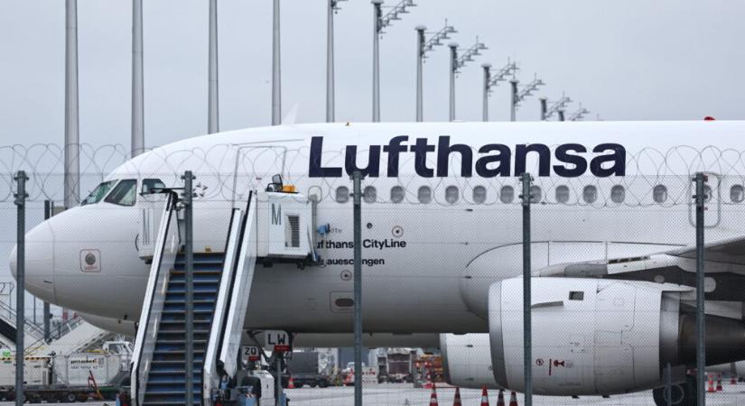 Sztrájkolnak a Lufthansa légiutas-kísérői, több száz járatot töröltek