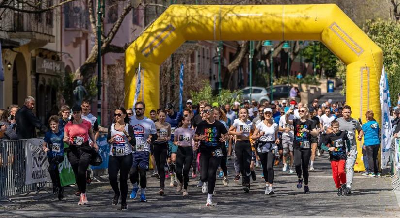 Egy futással bárki tehet az autizmussal élőkért – Esőmanók futnak Szekszárdon