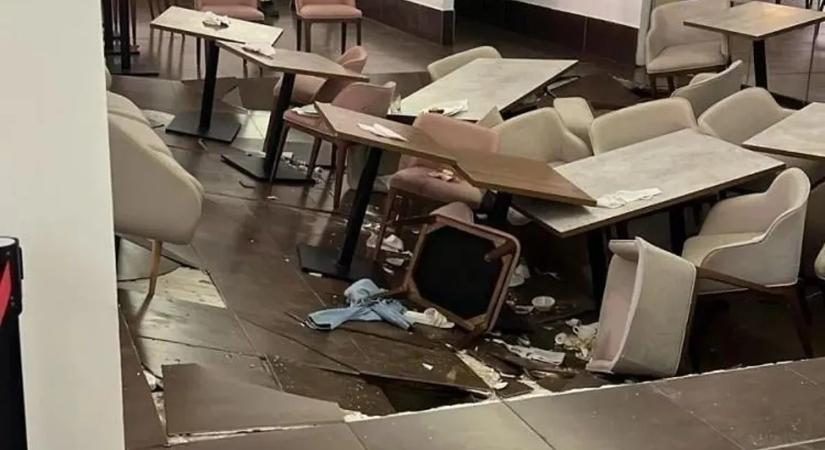 Beszakadt a padló vacsora közben – 150 embert kellet evakuálni