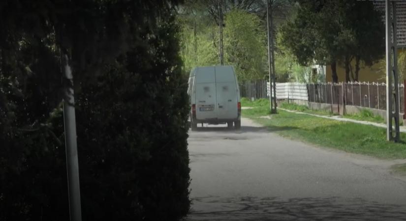 „Ezek uzsorás férgek, elmennek a házakhoz kocsival, és elvisznek mindenkit szavazni”