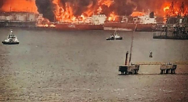 Az ukrán haditengerészet újabb csapásokat készít elő Novorosszijszk és az orosz olajexport ellen