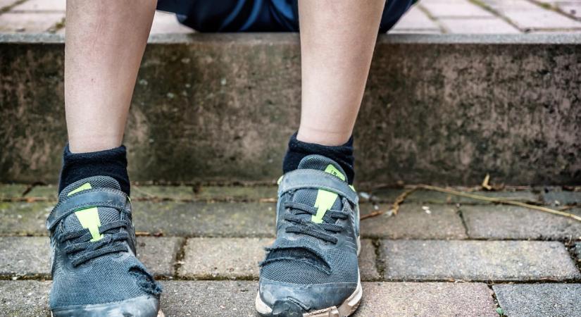 224 ezer gyerek él Magyarországon súlyos nélkülözésben, ami jelentős növekedés az elmúlt évekhez képest