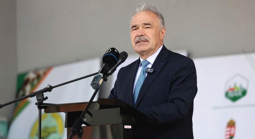 Hasít a magyar agrárium, és a fejlődés folytatódik – nagy sikerekről számolt be a miniszter