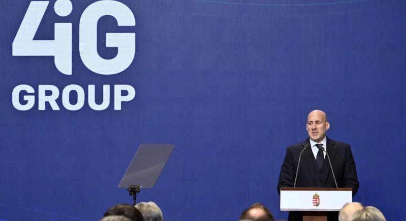 Nem fizet osztalékot a magyar milliárdos cége, veszteséges év után extrém átalakítás jöhet a NER-es óriásnál