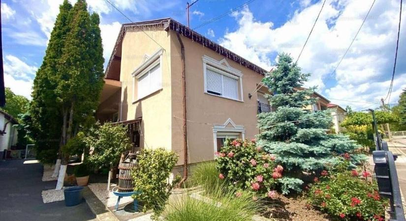 Az albérlőnek mindent szabad? Egész családját bejelentette a Gyöngyös közeli házba, most bánhatja