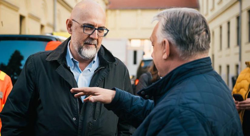 „Határtalanul magyarok”. Debreceni kampánygyűlésen Orbán Viktor és Kelemen Hunor