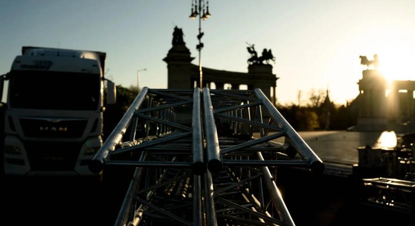 Több mint százezer embert várnak, provokációra nem számítanak, inkább felkészülnek rá. Minden fontos infó a Puzsér-féle Rendszerbontó Nagykoncertről