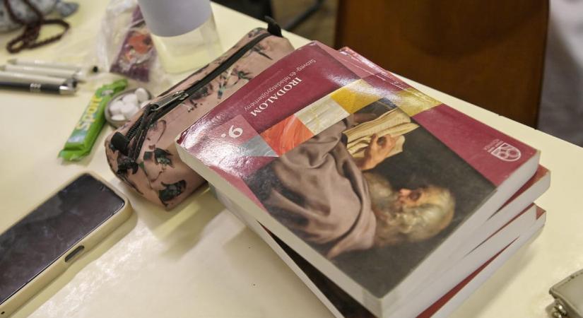 Akár 10 pontot is veszíthettek a magyarérettségin, ha rossz a helyesírásotok