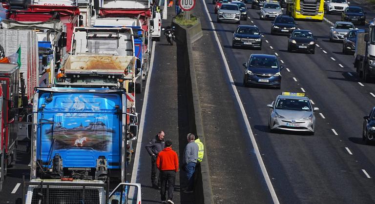 Blokádok és tüntetések: Európa megfizeti az iráni háború árát