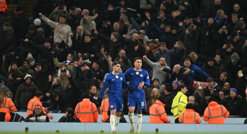 Derbin léphet nagyot a bajnoki cím felé a Barca