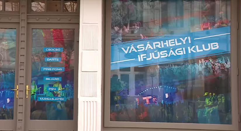 Tavaszi zsongás az Ifjúsági Klubban