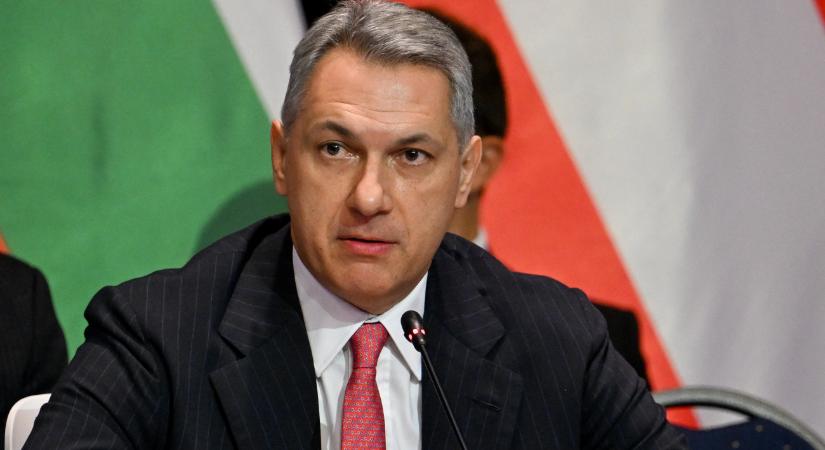 Lázár János és Szijjártó Péter is a kampányfinisre készülve szólt a szavazókhoz