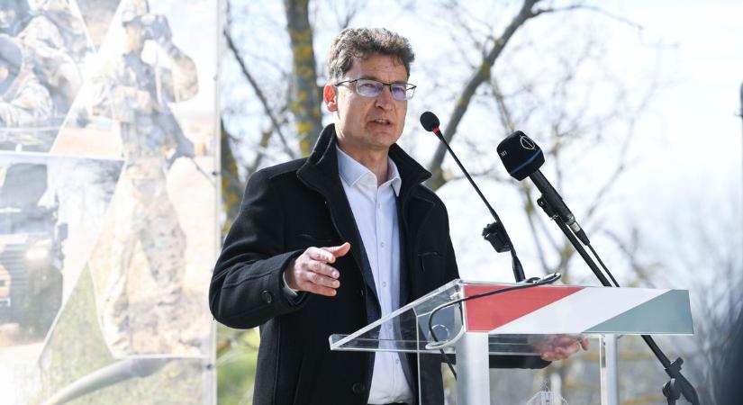 Cser-Palkovics András fontos üzenetet küldött Orbán Viktor székesfehérvári fóruma előtt