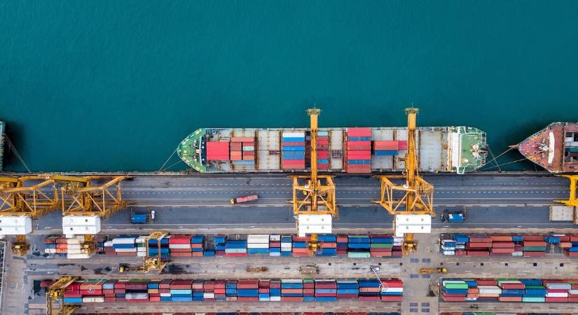 Előremenekültek a PC-vásárlók az év elején