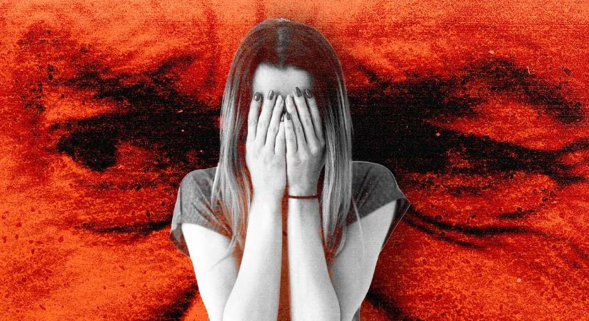 Mózes Zsófi: Nem ezt érdemled. Ki lehet nyitni az ajtót, lehet levegőt venni újra.