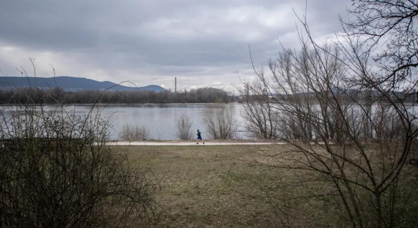 Az Otthon Startra hivatkozva kötötte meg az önkormányzatok kezét a kormány a Népsziget lakásépítéseivel kapcsolatban