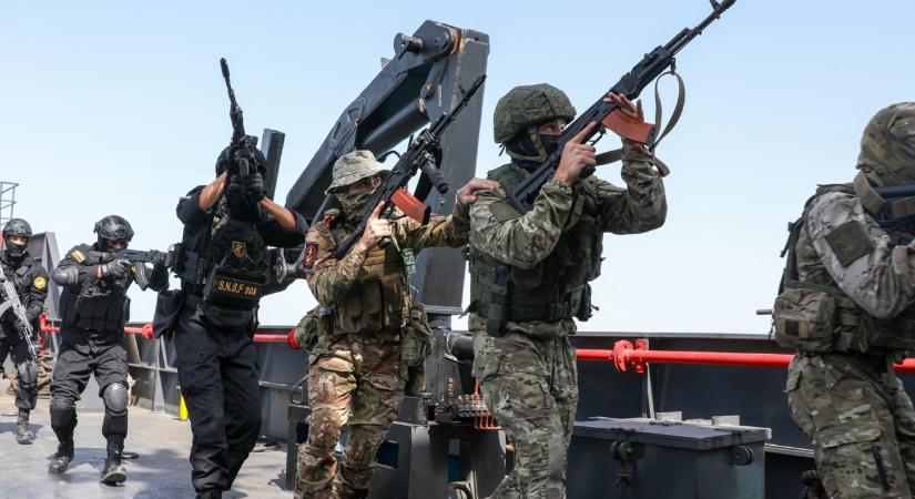 Az orosz biztonsági szolgálat őrizetbe vette a Szabad Európa korábbi tudósítóját, kémkedéssel vádolják