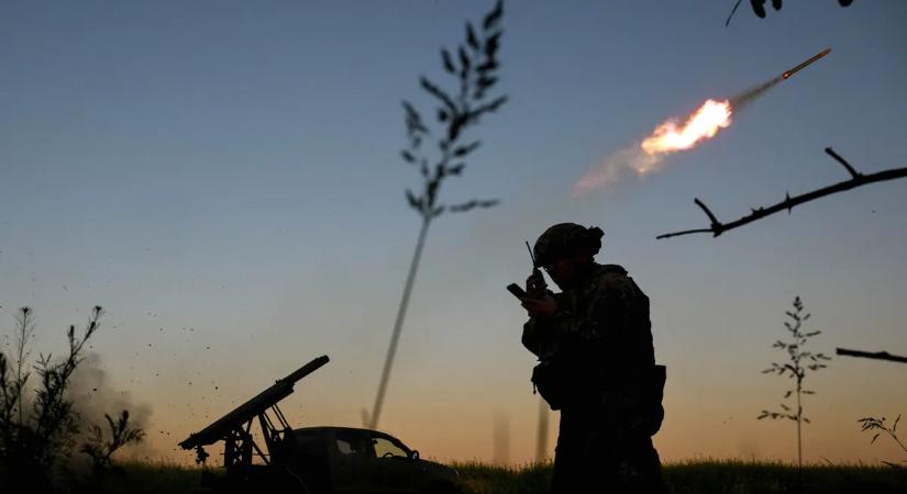 "Remélem, hogy a fiam valahol itt fog szolgálni és nem kell a frontra mennie" – Így élnek Ukrajnában a magyarok