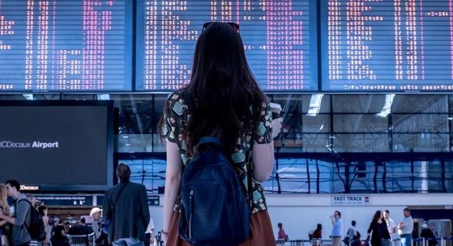 Budapesti repülőjáratokat is töröltek sztrájk miatt