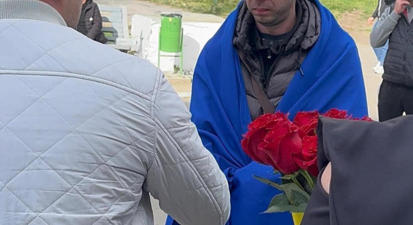 Újabb kárpátaljai katona tért haza az orosz fogságból