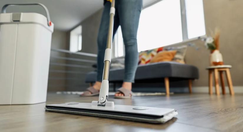 Ezt rontják el a legtöbben a laminált padló tisztításánál