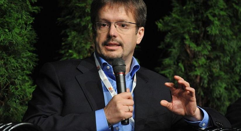 Változás közeleg? Borókai Gábor szerint nehéz évek várnak Magyarországra