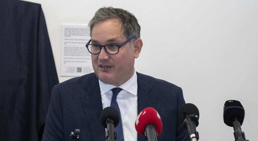 Brutális államháztartási hiányt halmoztak fel Orbánék március végére