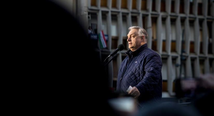 A kormány váratlant húzott a kampányfinisben: 3,3 milliárd került a Tiszához