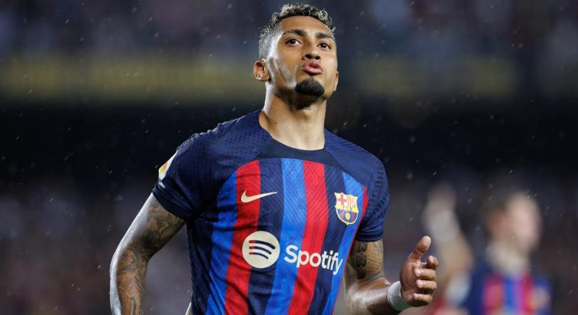 100 millió euróért elengedheti Raphinhát a Barcelona