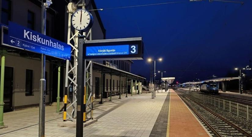 Nagy fordulat: április közepétől újraindul a vasúti személyszállítás Kiskunhalason!