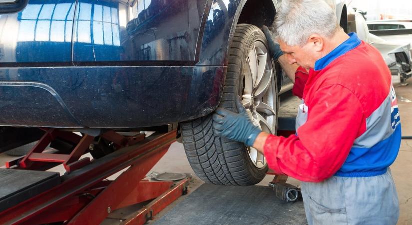 Eddig érvényes a műszaki vizsga 2026-ban, itt vannak a feltételek, árak