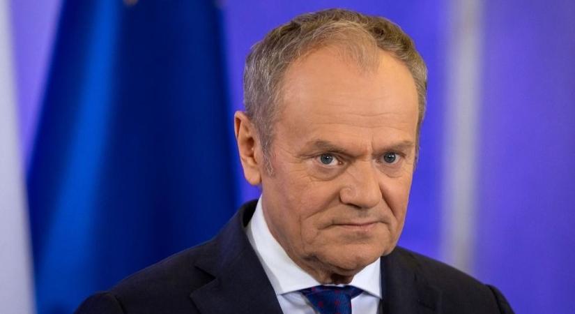 Kemény üzenetet küldött a választások előtt Tusk: „Vasárnaptól Varsó lesz Budapestből”