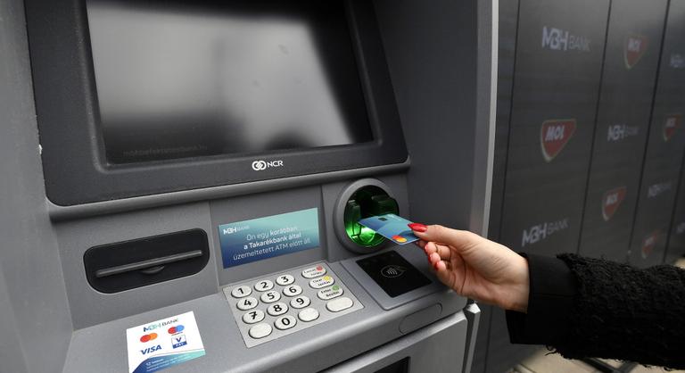 Döbbenetes számokat hozott nyilvánosságra a legnagyobb magyar tulajdonú bank, ezt kevesen várták