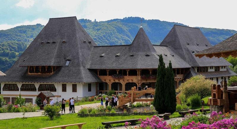 Visszaesés a belföldi turizmusban – A vendéglátók alkalmazkodnak és bizakodnak