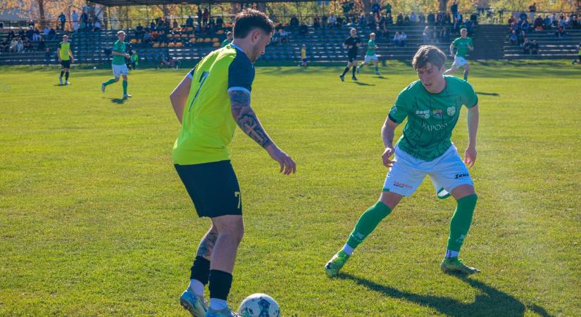 Ez aztán a pikáns megyei rangadó! Korábbi csapata ellen meccsel a majosi edző