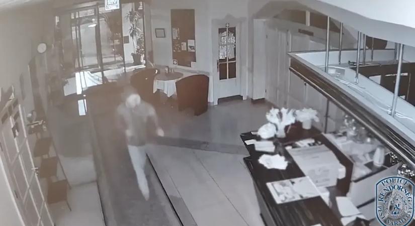 Hegedűs helyett betörőt fogtak a rendőrök egy kerepesi háztetőn