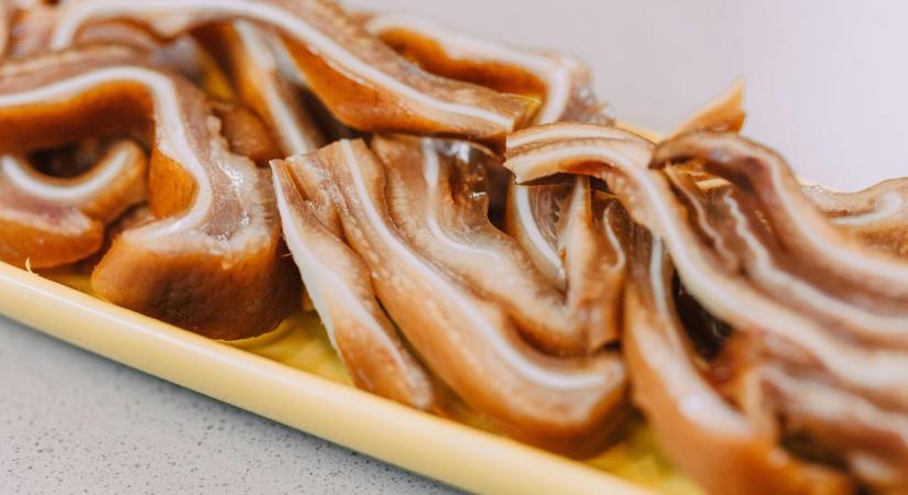 Névháború az unióban: Győztek a hústermelők a vegán szalonna elleni harcban