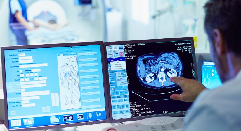 Kidobta az állami egészségügy, az orvosok szerint csak beképzelte a tüneteit: a ChatGPT derített fényt a ritka betegségre