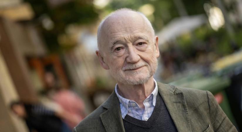 Olyan értelmiségi volt, aki ellenállt Orbán „illiberális demokráciájának” – Nádasdy Ádámról közölt nekrológot a brit Telegraph