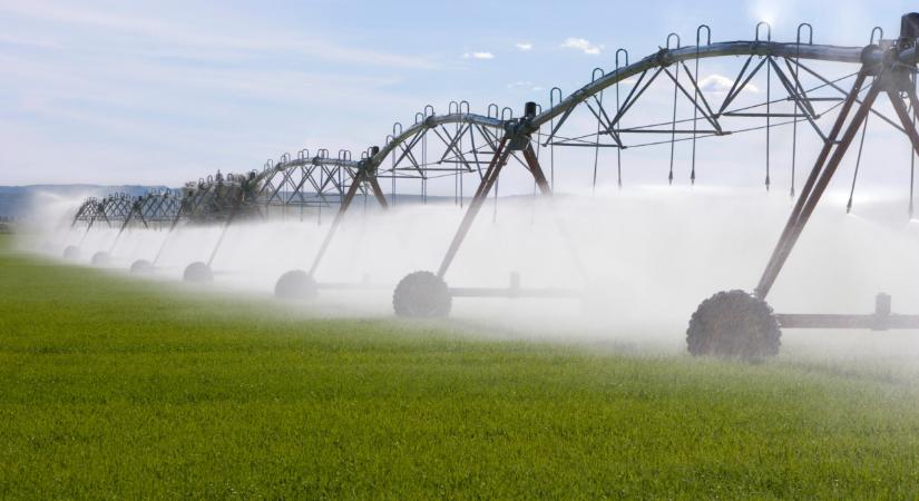 Nyílnak a pénzcsapok: több mint 21 milliárdot szórnak szét itthon