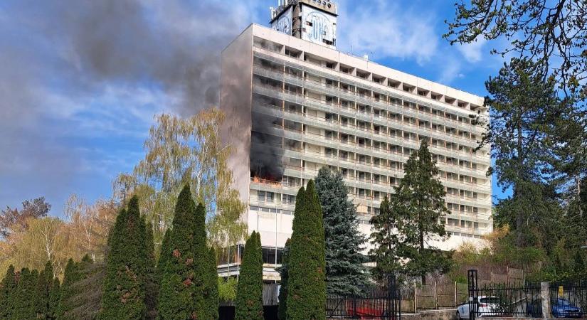 Tűz a miskolctapolcai Juno Hotelben