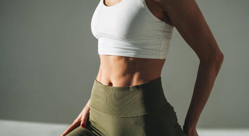 „Mit tegyek, hogy lapos és izmos hasam legyen?” – A szakértők szerint nem a rengeteg felülés a megoldás