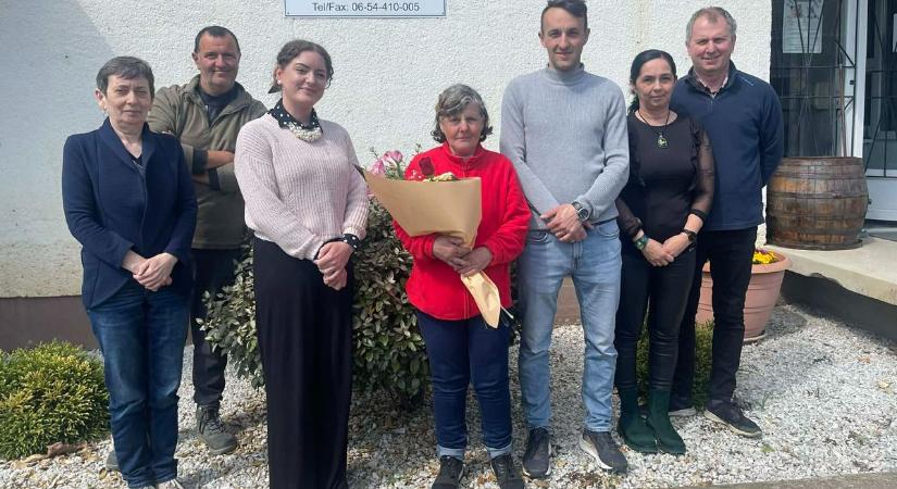 Mindenki ismerte őt a hajdú-bihari városban - közel két évtized után vonul nyugdíjba Zsuzsika