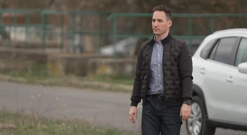 „Aki fát ültet, az bízik a jövőben” – a fiatal magyar polgármester fenntartható, környezettudatos várost épít