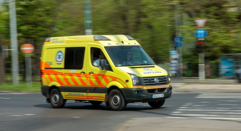 Példamutató összefogással sikerült megmenteni egy idős ember életét Budapesten