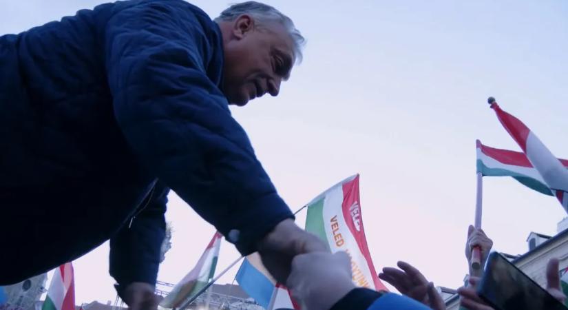 Orbán Viktor erre még időt szánt a nagy interjú előtt